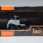 GMC 950 COE Blu Bianco IXO 1:43 - image 6 of 6