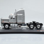 GMC General SBFA Argento IXO 1:43 - image 3 of 6