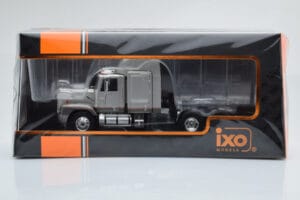 GMC General SBFA Argento IXO 1:43 TR166 Pressofusione — immagine 6 di 6