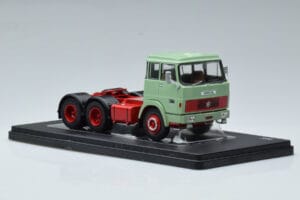Henschel HS 19 TS Verde IXO 1:43 TR151 Pressofusione — immagine 4 di 6