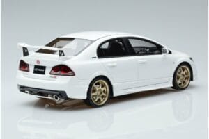 Honda Civic FD2 Type R Mugen Bianco Otto 1:18 OT941 Resina — immagine 2 di 6