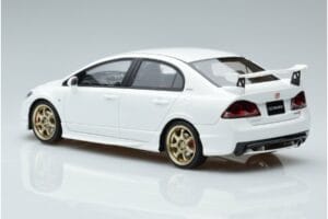 Honda Civic FD2 Type R Mugen Bianco Otto 1:18 OT941 Resina — immagine 5 di 6