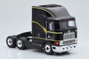 International Eagle Cabover Nero IXO 1:43 TR169 Pressofusione — immagine 3 di 5