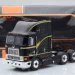 International Eagle Cabover Nero IXO 1:43 - image 5 of 5