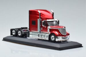 International Lonestar Rosso IXO 1:43 TR103 Pressofusione — immagine 4 di 6