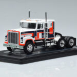 International Transtar 4300 Bianco IXO 1:43