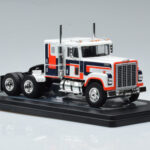 International Transtar 4300 Bianco IXO 1:43 - image 4 of 6