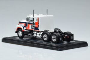 International Transtar 4300 Bianco IXO 1:43 TR153 Pressofusione — immagine 5 di 6