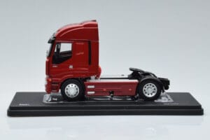 Iveco Stralis 480 Rosso IXO 1:43 TR086 Pressofusione — immagine 3 di 6