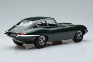 Jaguar E-Type Series 1 British Racing Verde KK-Scale 1:18 KKDC180431 Pressofusione — immagine 2 di 6