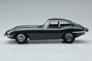 Jaguar E-Type Series 1 British Racing Verde KK-Scale 1:18 KKDC180431 Pressofusione — immagine 3 di 6