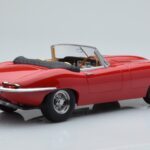 Jaguar E-Type Series 1 Roadster Rosso KK-Scale 1:18 - image 2 of 6