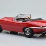 Jaguar E-Type Series 1 Roadster Rosso KK-Scale 1:18 - image 5 of 6