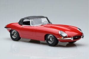 Jaguar E-Type Series 1 Roadster Rosso KK-Scale 1:18 KKDC180484 Pressofusione — immagine 4 di 6
