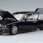 Jaguar XJ6 X350 Ebony Nero Almost Real 1:18 - image 2 of 11