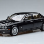 Jaguar XJ6 X350 Ebony Nero Almost Real 1:18