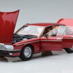 Jaguar XJ6 XJ40 Flamenco Rosso Almost Real 1:18 - image 2 of 11