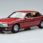 Jaguar XJ6 XJ40 Flamenco Rosso Almost Real 1:18