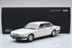 Jaguar XJ6 XJ40 Glacier Bianco Almost Real 1:18 810542 Pressofusione — immagine 11 di 11
