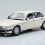 Jaguar XJ6 XJ40 Glacier Bianco Almost Real 1:18
