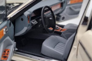 Jaguar XJ6 XJ40 Glacier Bianco Almost Real 1:18 810542 Pressofusione — immagine 8 di 11