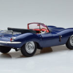 Jaguar XKSS Blu AUTOart 1:18 - image 3 of 9