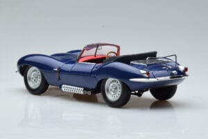 Jaguar XKSS Blu AUTOart 1:18 73510 Pressofusione — immagine 7 di 9
