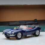 Jaguar XKSS Blu AUTOart 1:18 - image 9 of 9