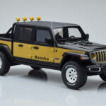 Jeep Gladiator Honcho Nero GT Spirit 1:18 - image 4 of 6