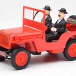 Jeep Willys Tintin 2 Figure UT Models 1:18