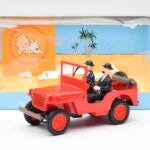 Jeep Willys Tintin 2 Figure UT Models 1:18 - image 6 of 6