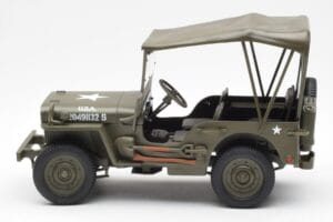 Jeep Willys Con Telo Di Copertura UT Models 1:18 180149002 Pressofusione — immagine 3 di 6