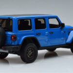 Jeep Wrangler Rubicon 392 Blu GT Spirit 1:18 - image 2 of 6