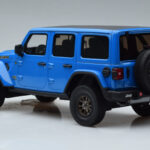 Jeep Wrangler Rubicon 392 Blu GT Spirit 1:18 - image 5 of 6