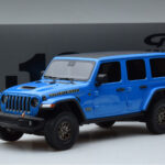 Jeep Wrangler Rubicon 392 Blu GT Spirit 1:18 - image 6 of 6