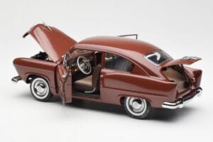 Kaiser Henry J Caribbean Coral Metallic Sun Star 1:18 5101 Pressofusione — immagine 5 di 8