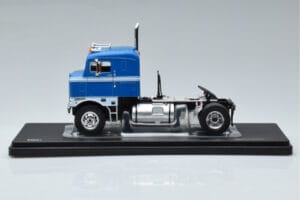 Kenworth Bullnose Blu IXO 1:43 TR154 Pressofusione — immagine 3 di 6