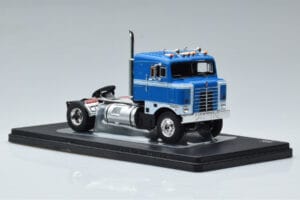 Kenworth Bullnose Blu IXO 1:43 TR154 Pressofusione — immagine 4 di 6