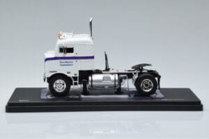 Kenworth Bullnose Ross Mackie Transport Bianco IXO 1:43 TR063 Pressofusione — immagine 3 di 6