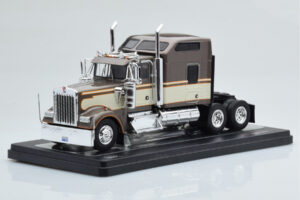 Kenworth W900 Marrone IXO 1:43