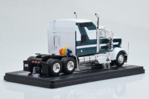 Kenworth W900 Verde Bianco IXO 1:43 TR164 Pressofusione — immagine 2 di 6