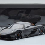 Koenigsegg Jesko Absolut Graphite Grigio Asia Exclusive GT Spirit 1:18 - image 6 of 6