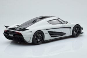 Koenigsegg Regera Grigio Asia Exclusive GT Spirit 1:18 CLDC026 Resina — immagine 2 di 5