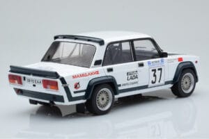 Lada 2105 VFTS #37 H. Ohu Rally Acropolis 1983 IXO 1:18 18RMC145 Pressofusione — immagine 2 di 6