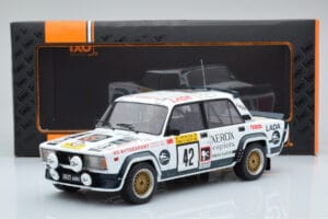 Lada 2105 VFTS #42 S. Brundza Rally 1000 Lakes 1984 IXO 1:18 18RMC146 Pressofusione — immagine 6 di 6