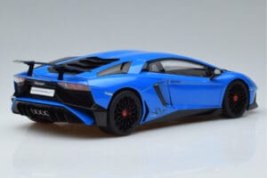 Lamborghini Aventador LP750-4 SV Blu AUTOart 1:18 74559 Composito — immagine 3 di 8