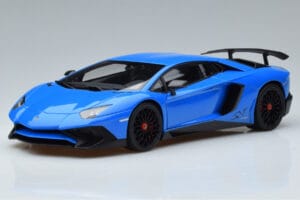 Lamborghini Aventador LP750-4 SV Blu AUTOart 1:18 74559 Composito