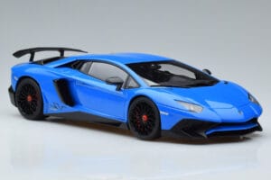 Lamborghini Aventador LP750-4 SV Blu AUTOart 1:18 74559 Composito — immagine 5 di 8