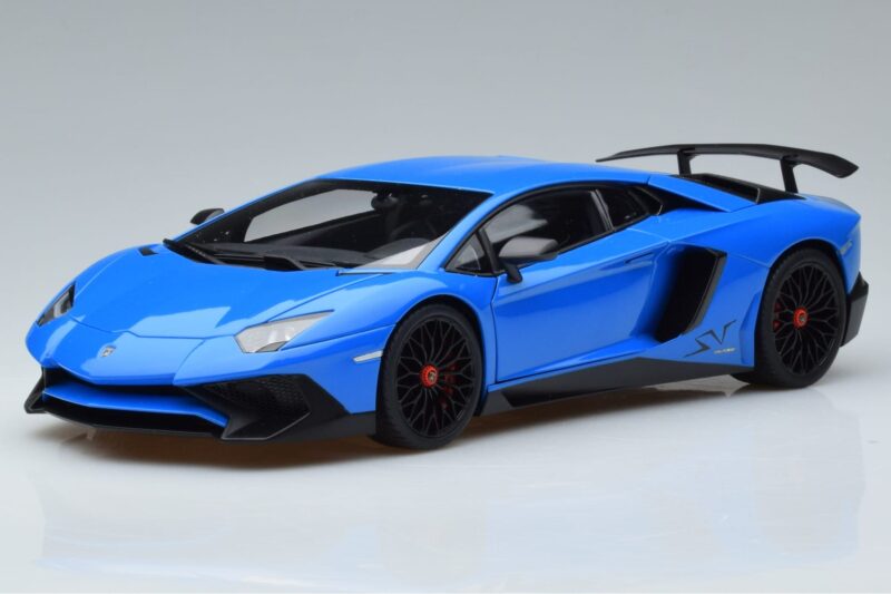 Lamborghini Aventador LP750-4 SV Blu AUTOart 1:18 74559 Composito