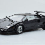 Lamborghini Countach LP5000S Nero AUTOart 1:18